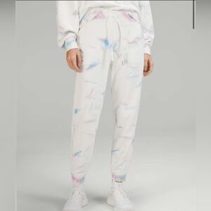 Lululemon Limited Edition Scuba High-Rise Jogger Multicolour Geo Wash Multi sz 4